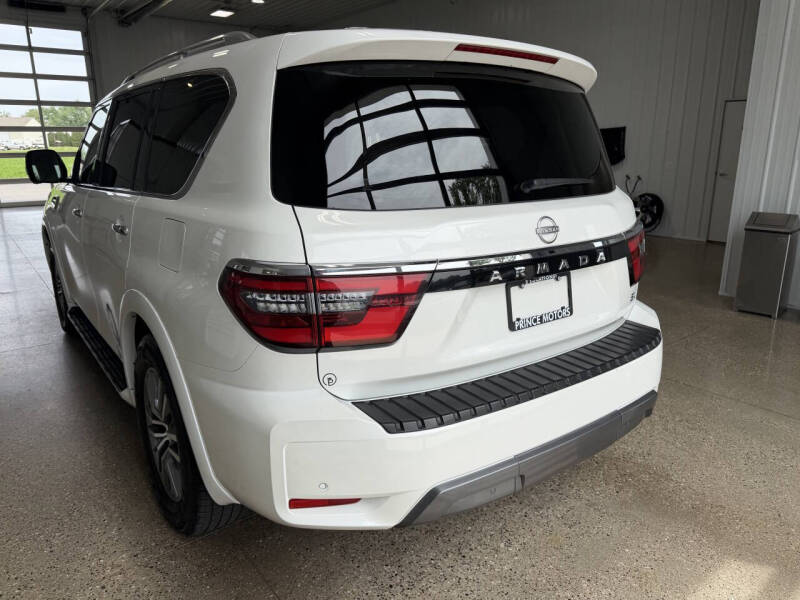 2024 Nissan Armada SL