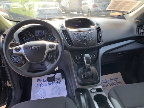 2014 Ford Escape S