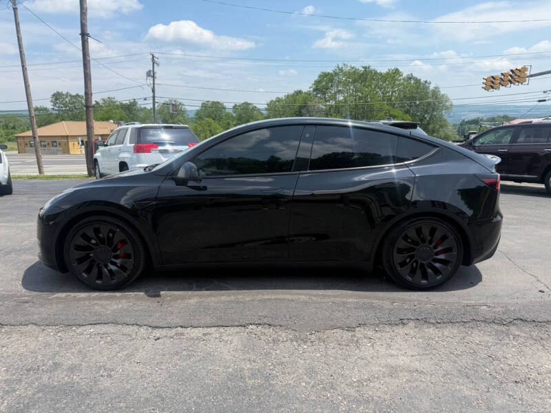 2023 Tesla Model Y Performance