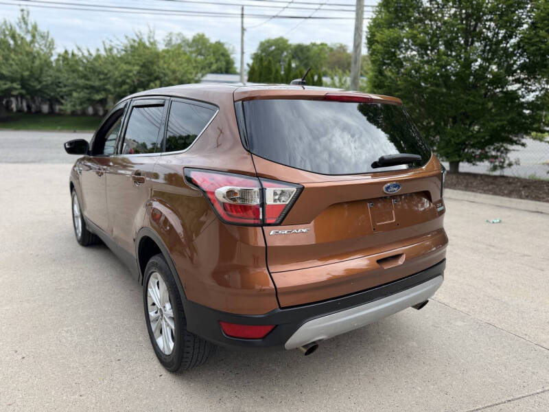 2017 Ford Escape SE