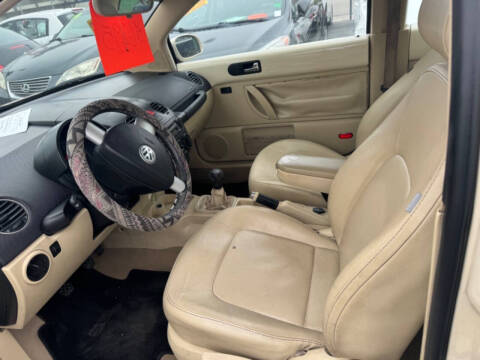 2009 Volkswagen New Beetle Base PZEV