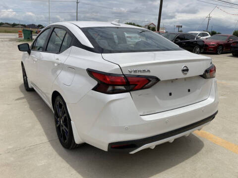 2021 Nissan Versa SV