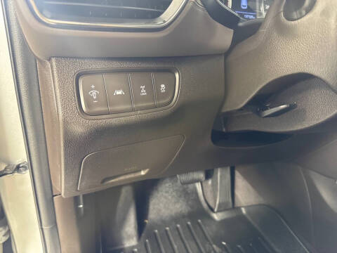 2020 Hyundai Santa Fe SE