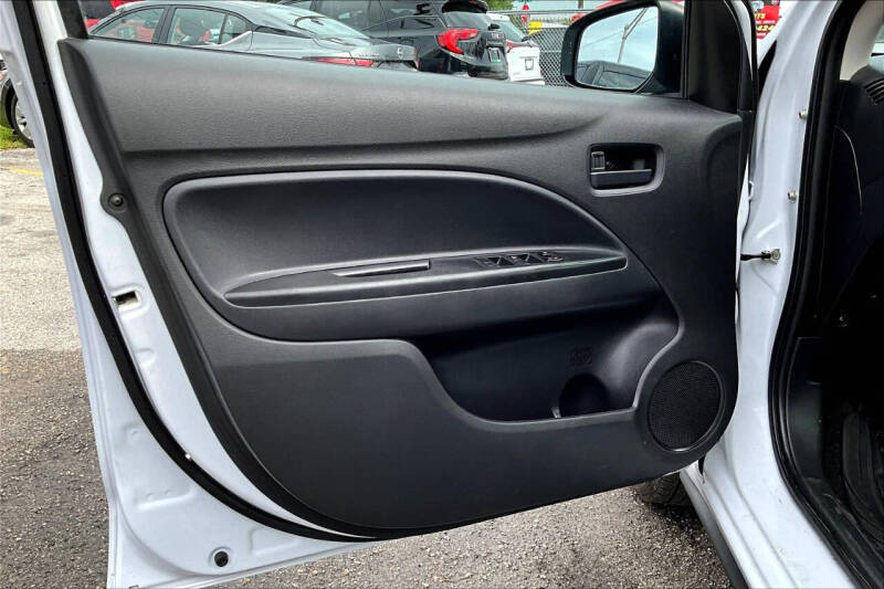 2022 Mitsubishi Mirage G4 LE