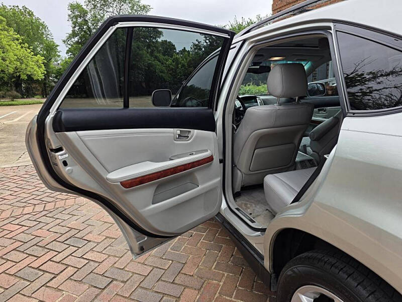 2004 Lexus RX 330