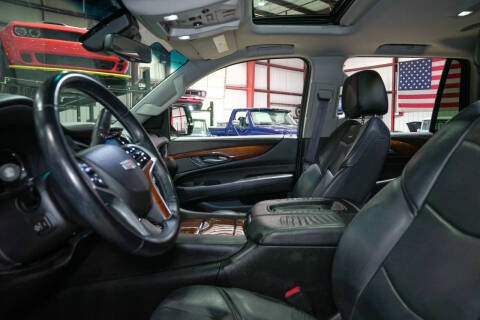 2017 Cadillac Escalade Luxury