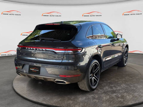2021 Porsche Macan