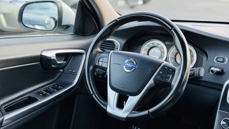 2012 Volvo S60 T5