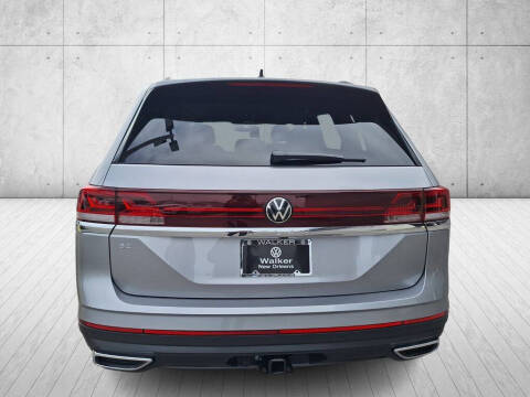 2025 Volkswagen Atlas SE