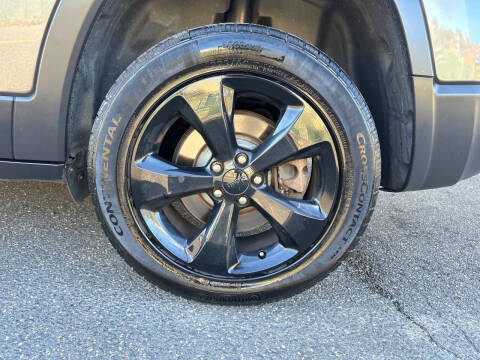 2019 Jeep Cherokee Altitude