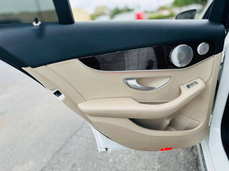 2020 Mercedes-Benz C-Class C 300