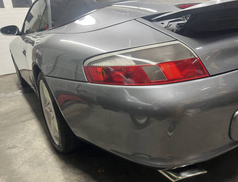 2002 Porsche 911 Carrera 4