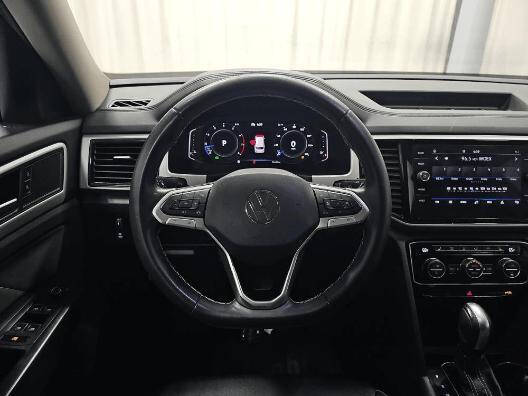 2023 Volkswagen Atlas V6 SE