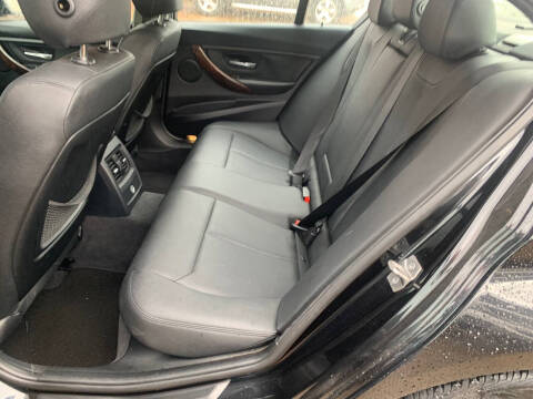 2013 BMW 3 Series 328i