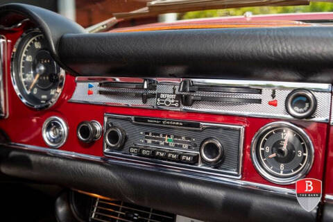 1970 Mercedes-Benz 280-Class