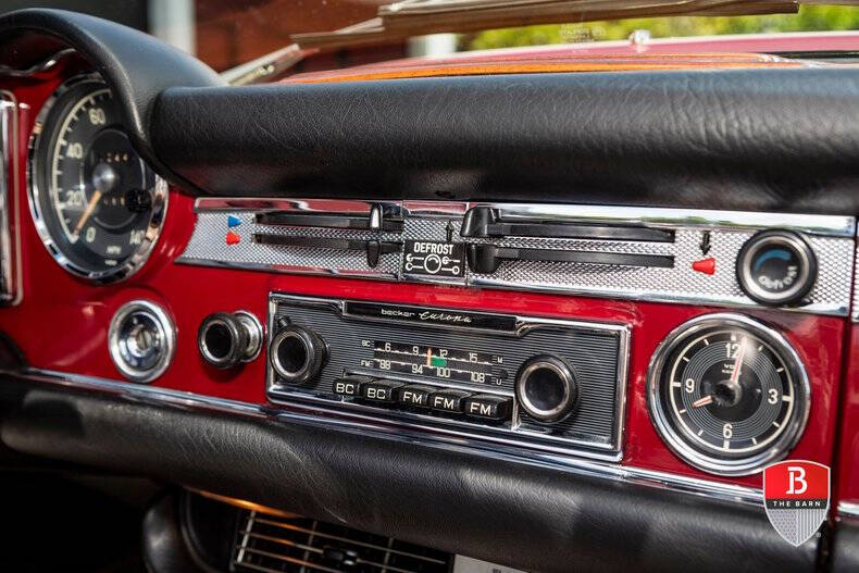 1970 Mercedes-Benz 280-Class