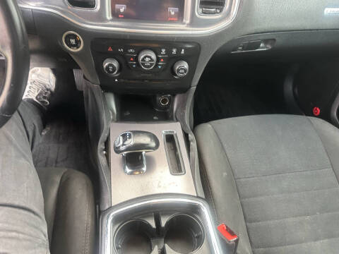 2014 Dodge Charger SXT