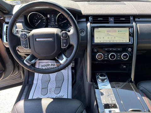 2017 Land Rover Discovery HSE Luxury
