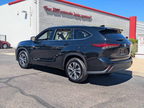 2021 Toyota Highlander Hybrid XLE