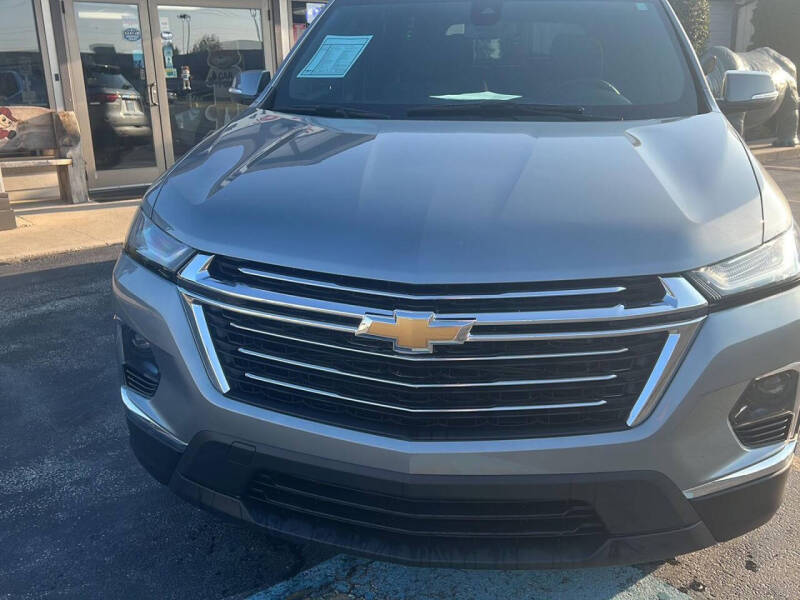 2023 Chevrolet Traverse LT Cloth