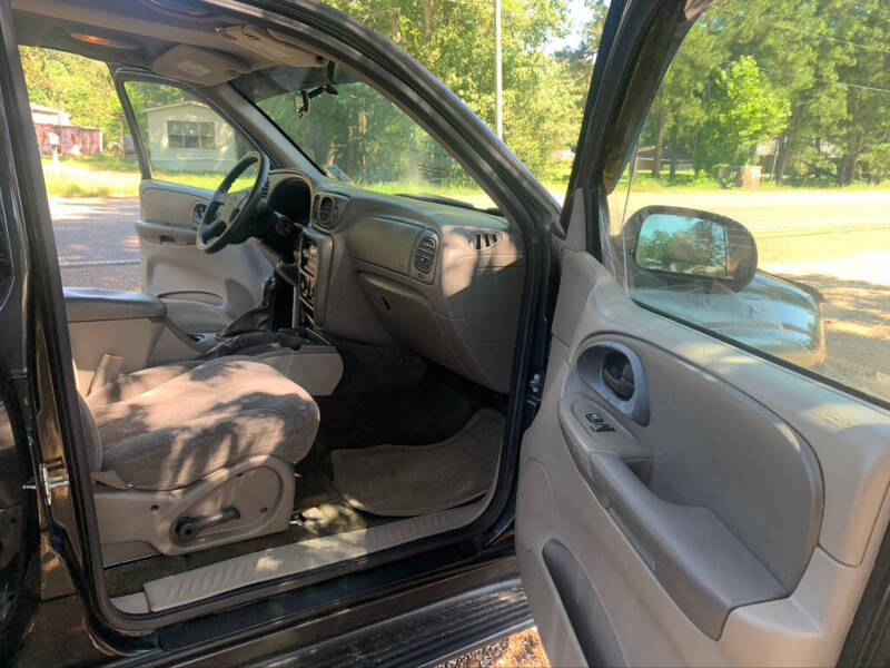 2004 Chevrolet TrailBlazer LS