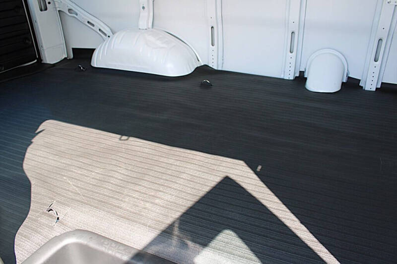 2024 Chevrolet Express 2500