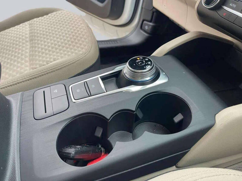 2020 Ford Escape Hybrid SE Sport