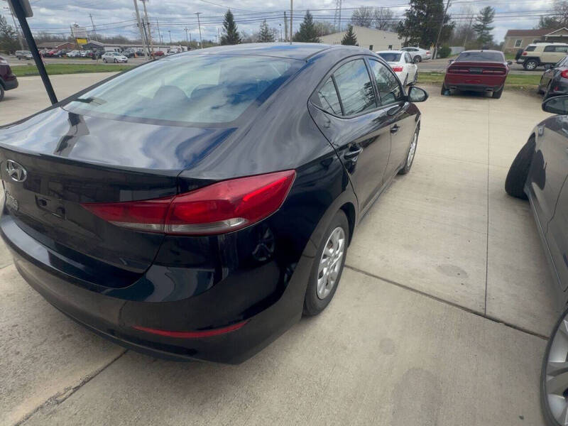 2018 Hyundai Elantra SE