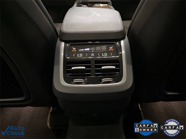 2025 Volvo XC90 B6 Plus Bright Theme 7P