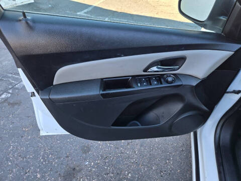 2014 Chevrolet Cruze LS Auto