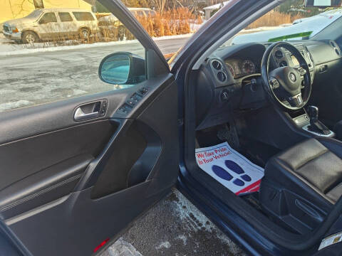 2016 Volkswagen Tiguan 2.0T SEL 4Motion