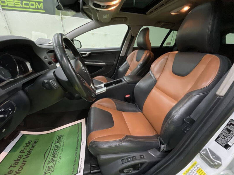 2018 Volvo V60 Cross Country T5 Premier