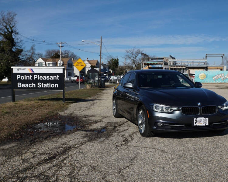 2018 BMW 3 Series 330i xDrive