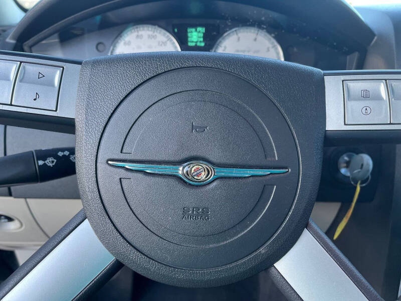 2006 Chrysler 300 SRT-8