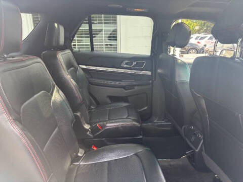 2016 Ford Explorer Sport