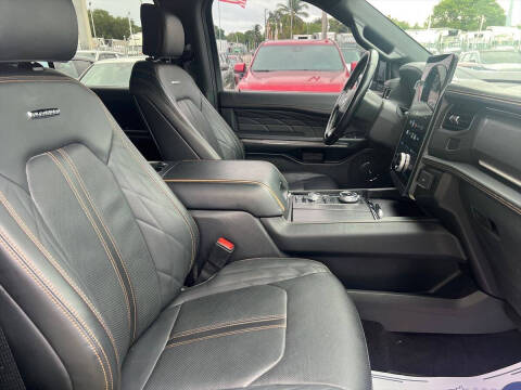 2023 Ford Expedition MAX Platinum