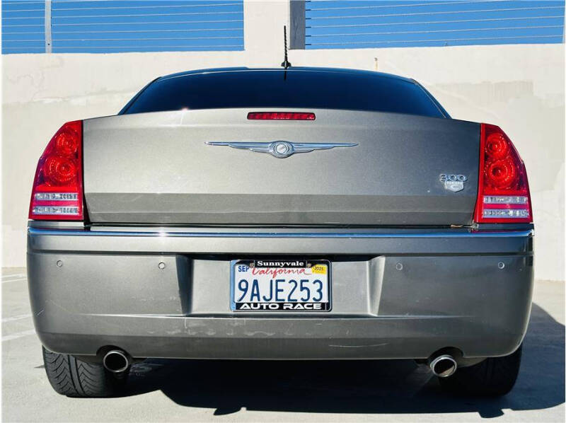 2008 Chrysler 300 C photo 5