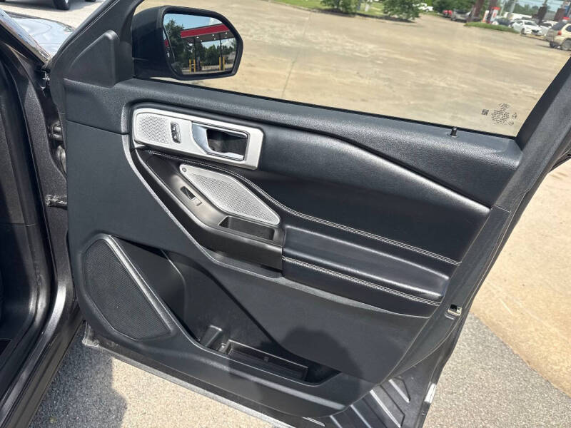 2020 Ford Explorer ST
