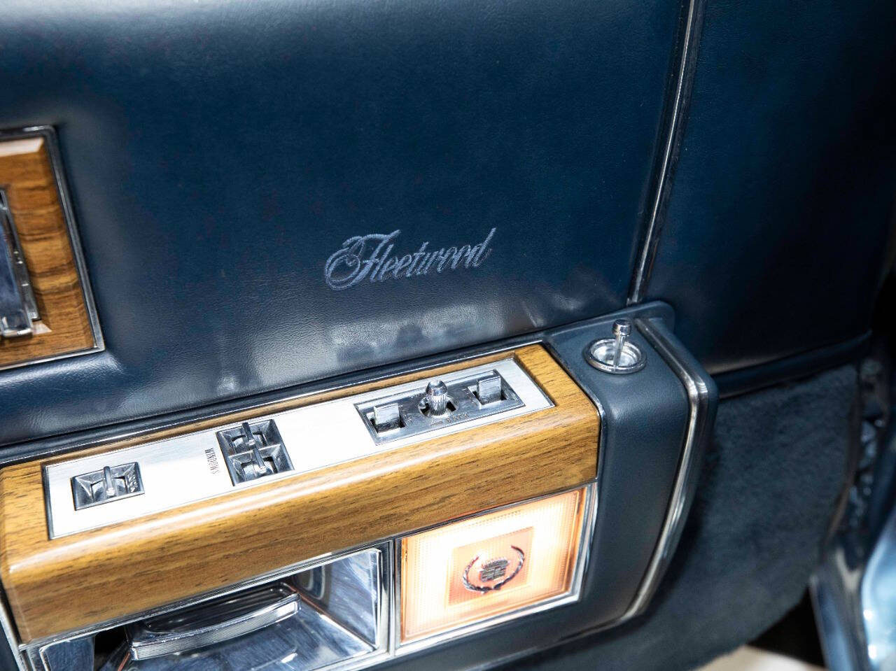 1985 Cadillac Fleetwood Brougham 37