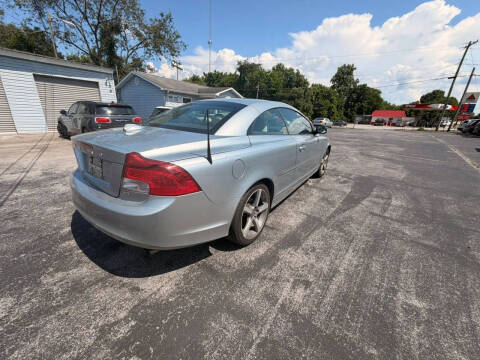 2011 Volvo C70 T5