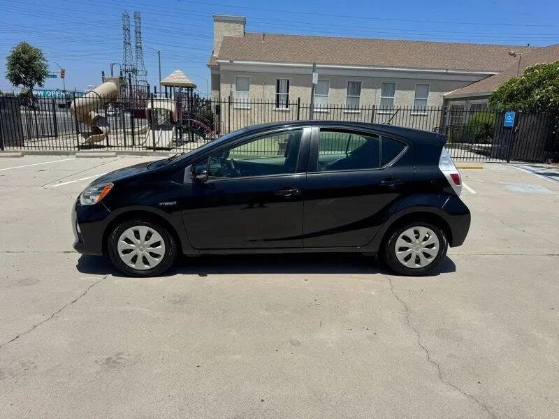 2014 Toyota Prius c