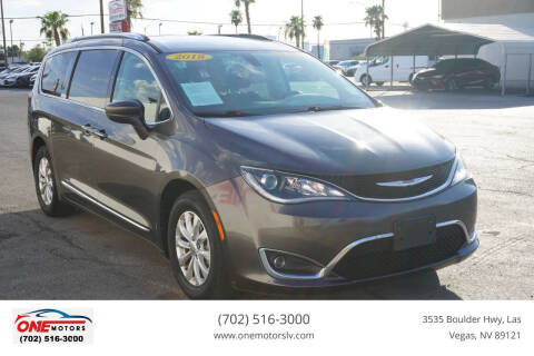2018 Chrysler Pacifica Touring L