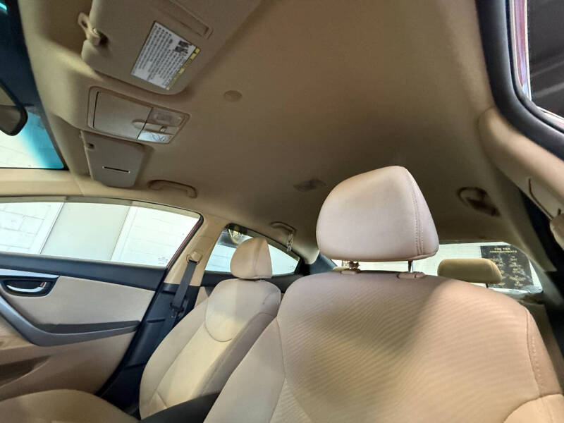 2011 Hyundai Elantra GLS