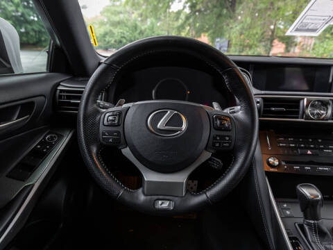 2018 Lexus IS 300