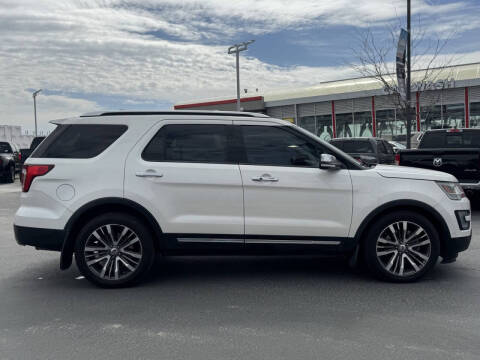 2016 Ford Explorer Platinum