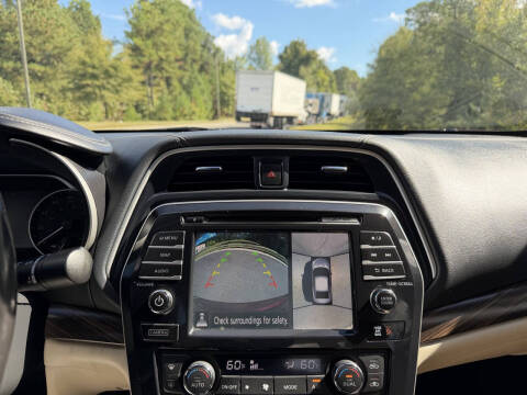 2017 Nissan Maxima Platinum