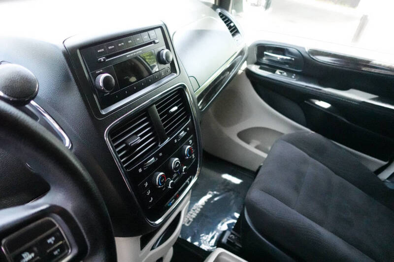 2014 Dodge Grand Caravan SE