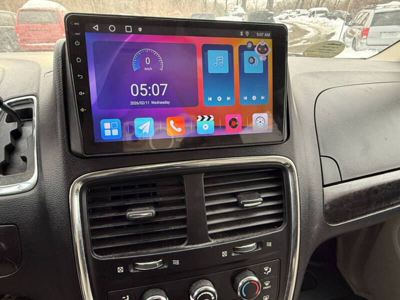 2016 Dodge Grand Caravan SXT Plus