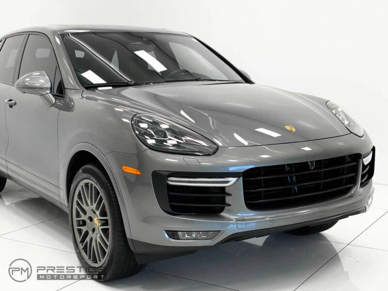 2017 Porsche Cayenne Turbo
