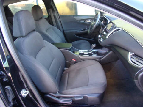 2017 Chevrolet Malibu LT